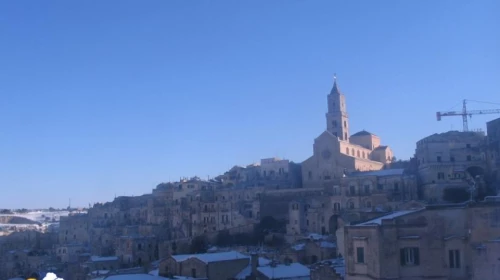 Giovedì 12 Gennaio 2017 - Raggiunti i -6C nella notte. Giornata di sole